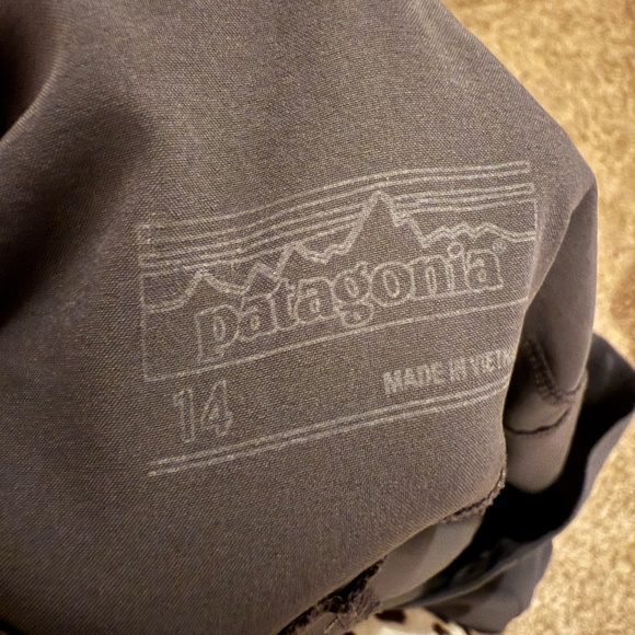 PATAGONIA WOMEN'S TYROLEAN MOUNTAIN BIKE SHORTS SIZE 14 - Picture 5 of 5